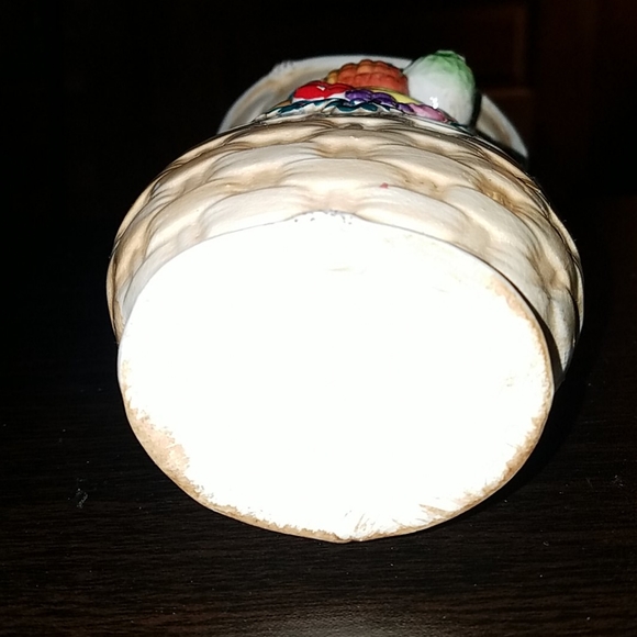 3-D Basket Weave Fruit Vase Urn 2 Handles Vintage? - Picture 4 of 4
